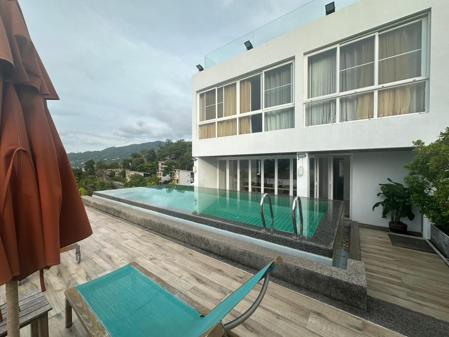 Jirana Patong Villa Exteriör bild