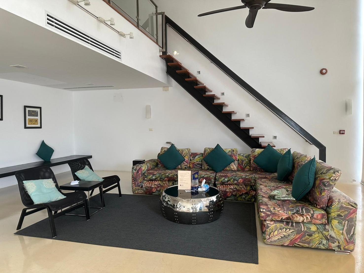 Jirana Patong Villa Exteriör bild